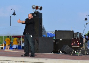 Magician MC for Fundraiser Concert Feed the Need 2012